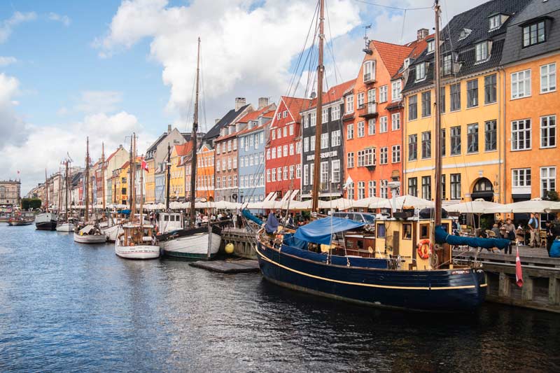 Edifici colorati a Copenaghen, capitale della Danimarca