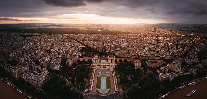 Vista del tramonto a Parigi, Francia